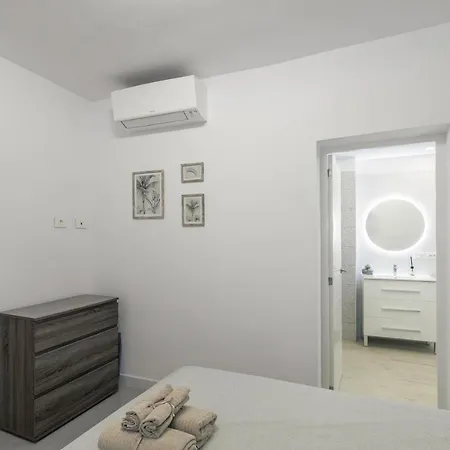 Villa Cusmano * أذيخي